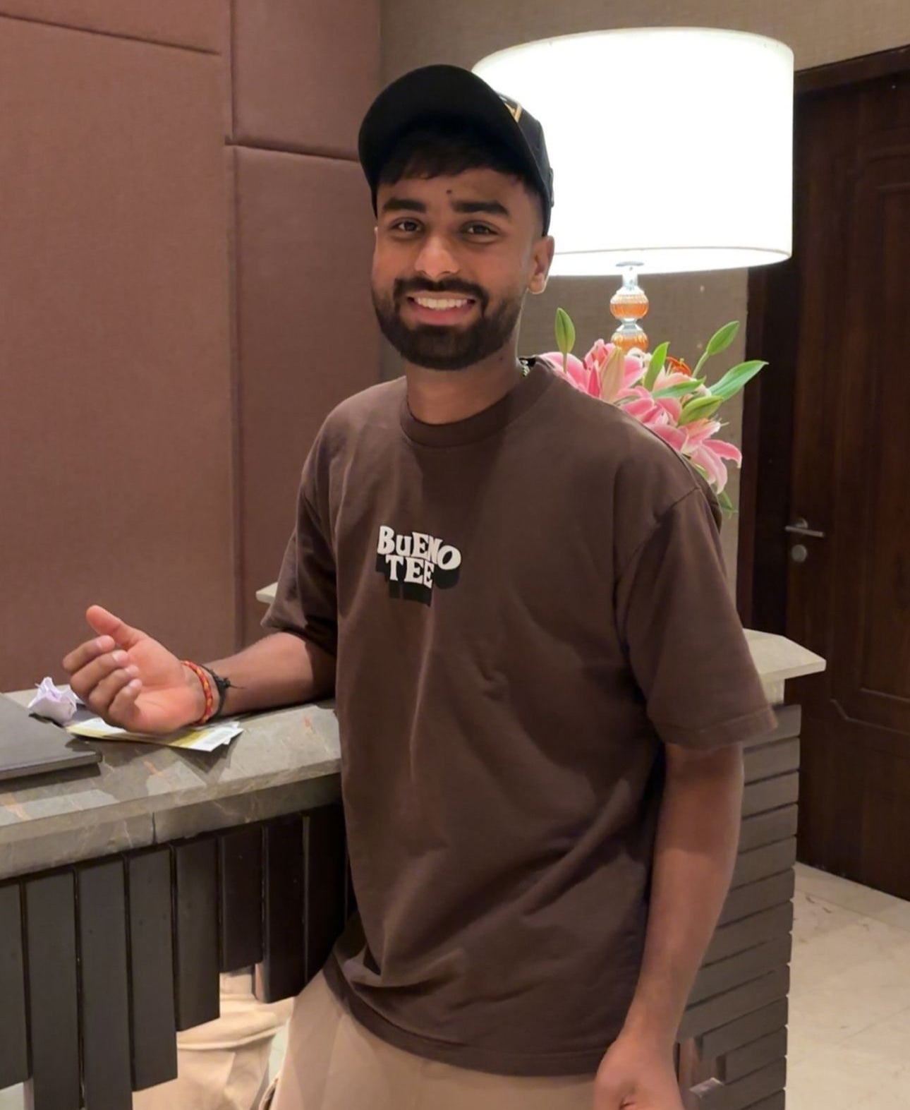 BROWN - BT